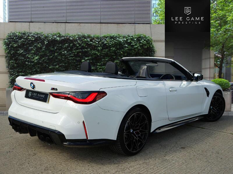 BMW M4 view 7