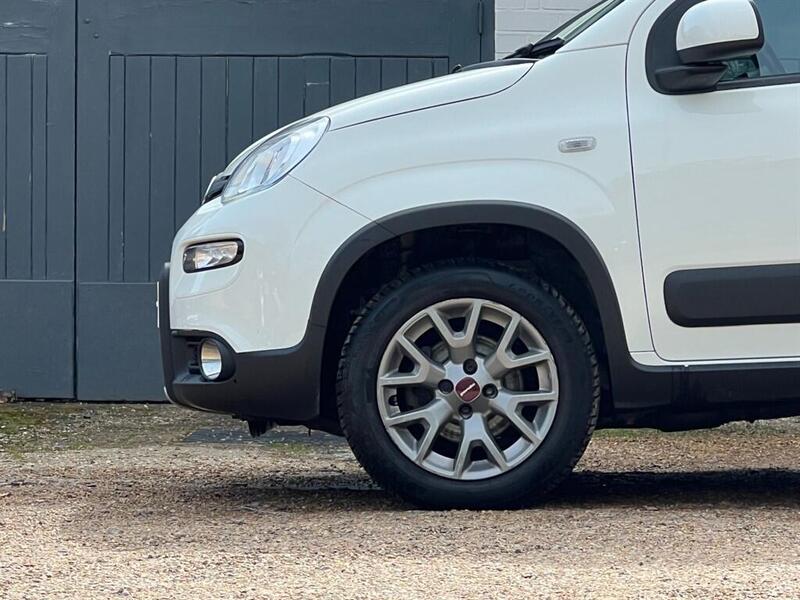 Fiat Panda view 3