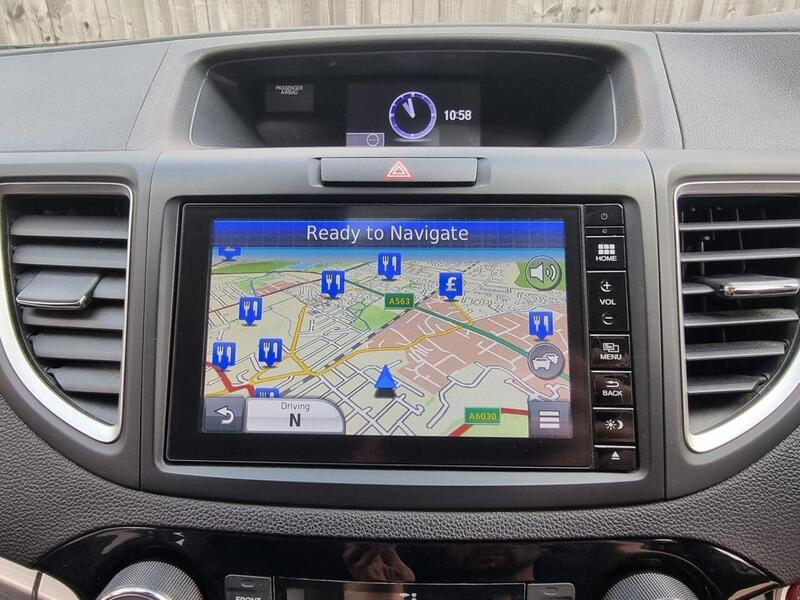Honda CR-V view 3