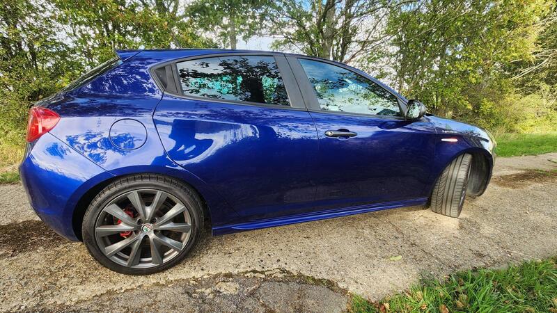 2017 Alfa Romeo Giulietta — photo 16