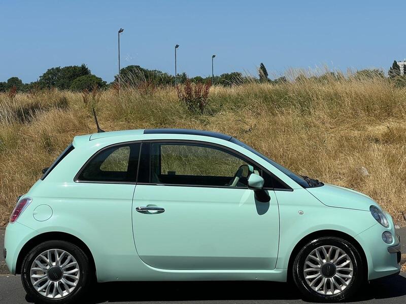 Fiat 500 view 4
