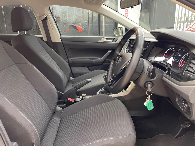 Volkswagen Polo 1.0 TSI Match Euro 6 (s/s) 5dr thumbnail 22