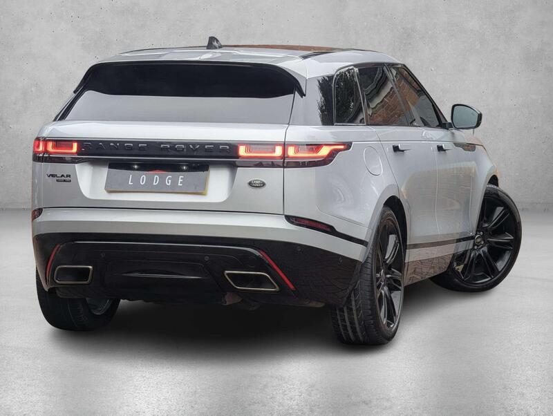 Land Rover Range Rover Velar view 4