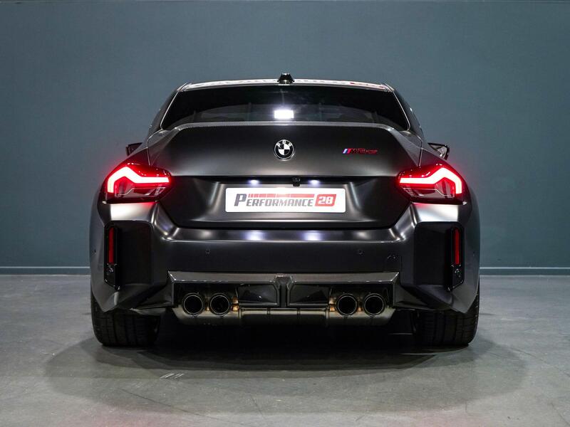 BMW M2 view 3