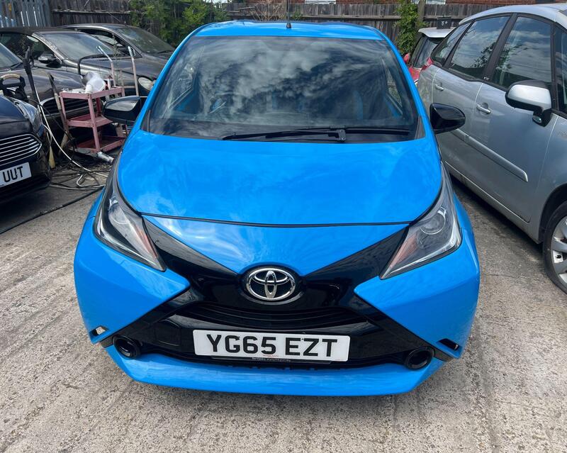 Toyota Aygo view 3