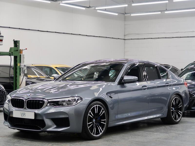 BMW M5 view 5