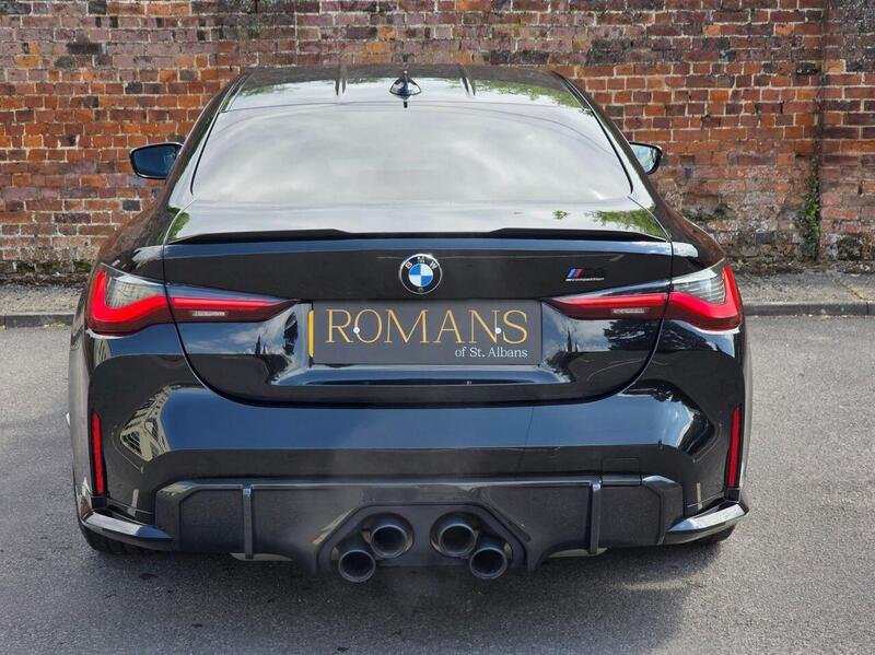 BMW M4 view 5
