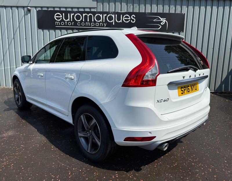 Volvo XC60 view 7