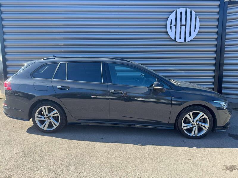 Volkswagen Golf view 2