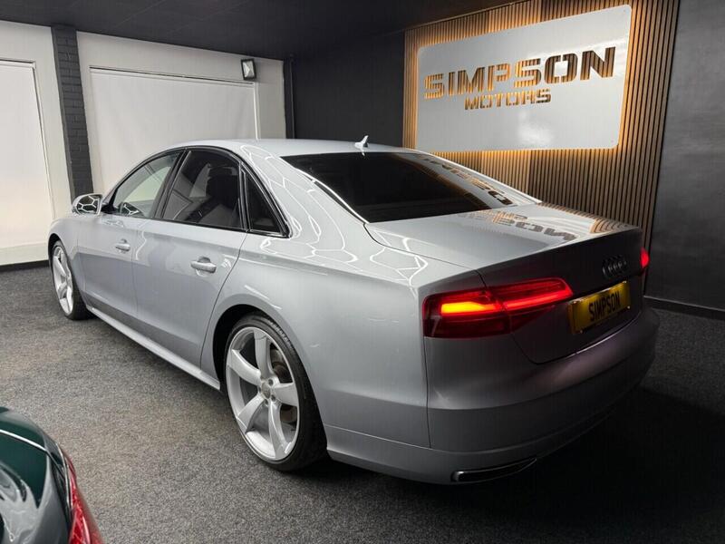 Audi Audi A8 view 5