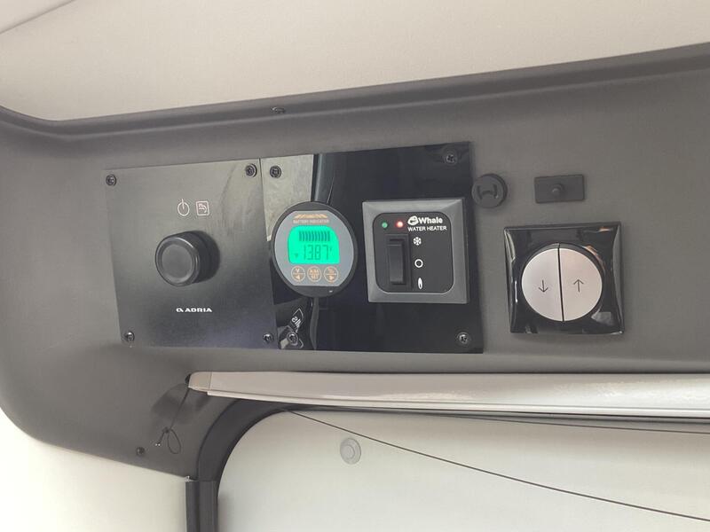 Adria Twin Supreme — image 23