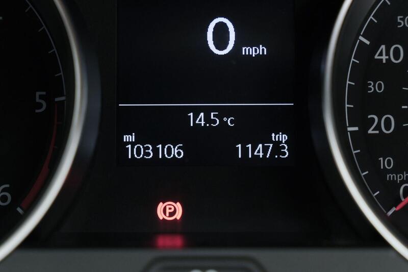 Volkswagen Golf view 19
