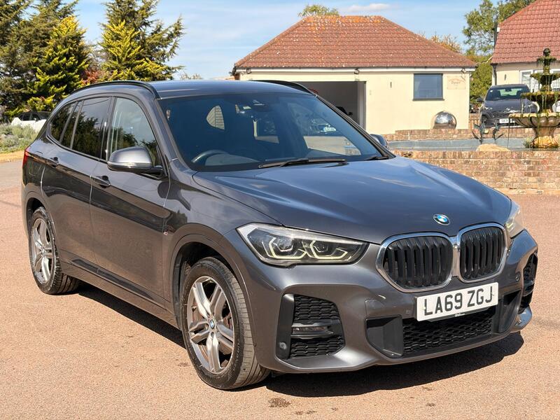 BMW X1 view 3