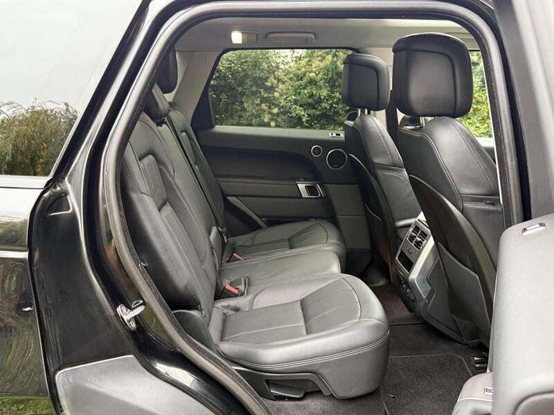 Land Rover Range Rover Sport view 45