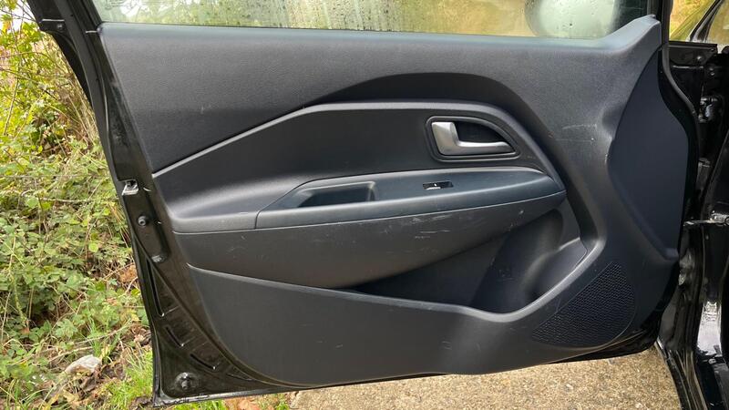 2016 Kia Rio — photo 37