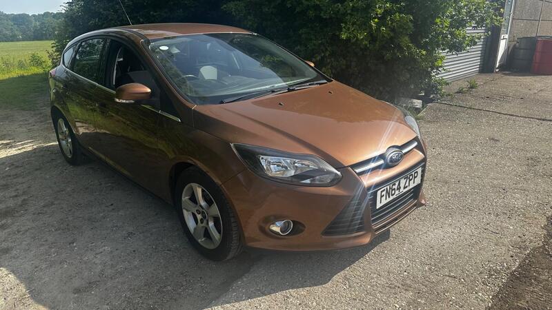 2014 Ford Focus 1.6 TDCi Zetec Navigator Euro 5 (s/s) 5dr for sale at IHK Enterprise West Sussex