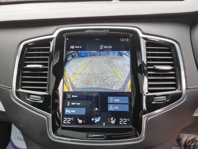 Volvo XC90 view 7
