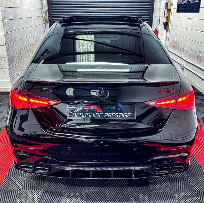 Mercedes-Benz C-Class view 25