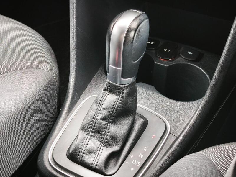 Volkswagen Polo view 6