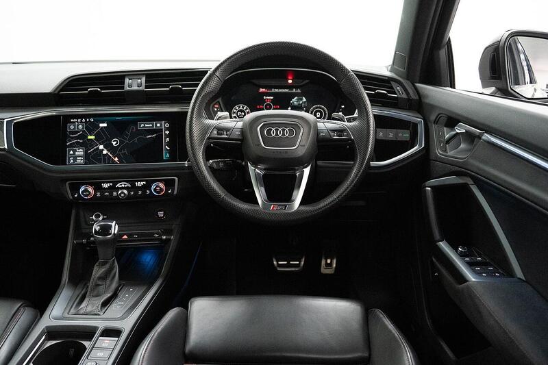 Audi RS Q3 view 5