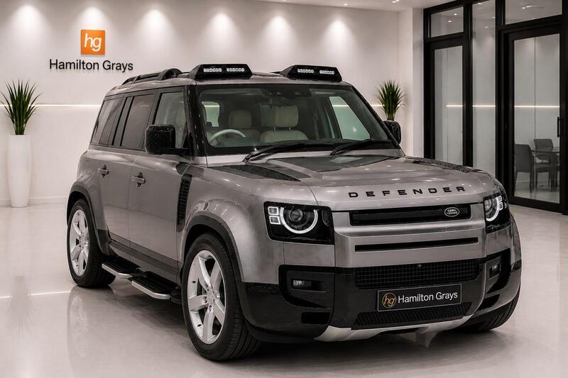 Land Rover Defender 110 main image