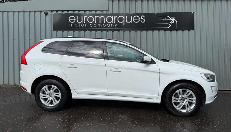 Volvo XC60 view 2