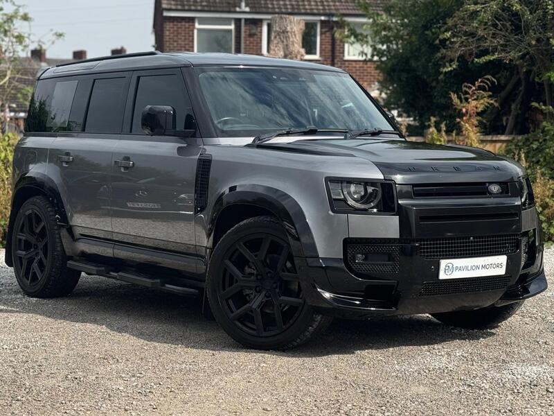 Land Rover Defender view 6