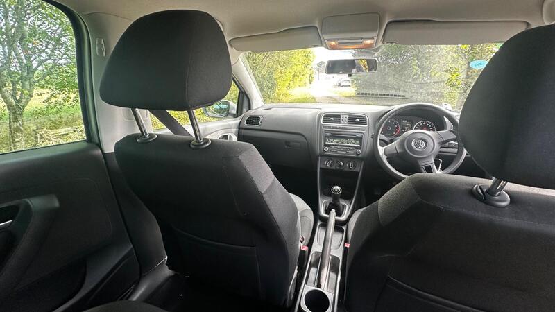 2013 Volkswagen Polo — photo 12