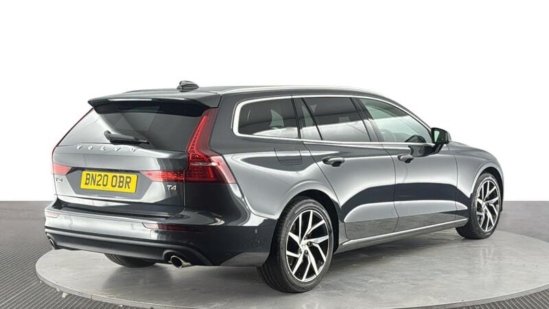Volvo V60 view 4