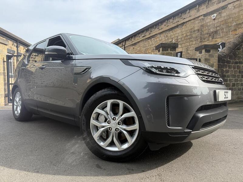 Land Rover Discovery 3 view 5