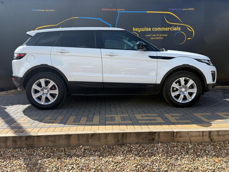 Land Rover Range Rover Evoque view 6