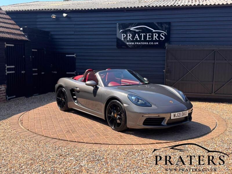 Porsche 718 Boxster view 2