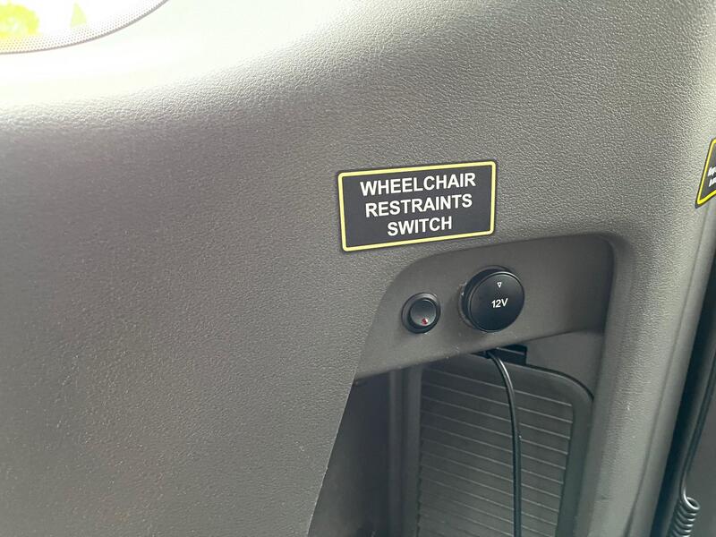 Ford Tourneo Custom view 64