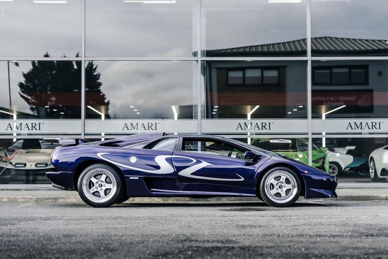 Lamborghini Diablo view 5