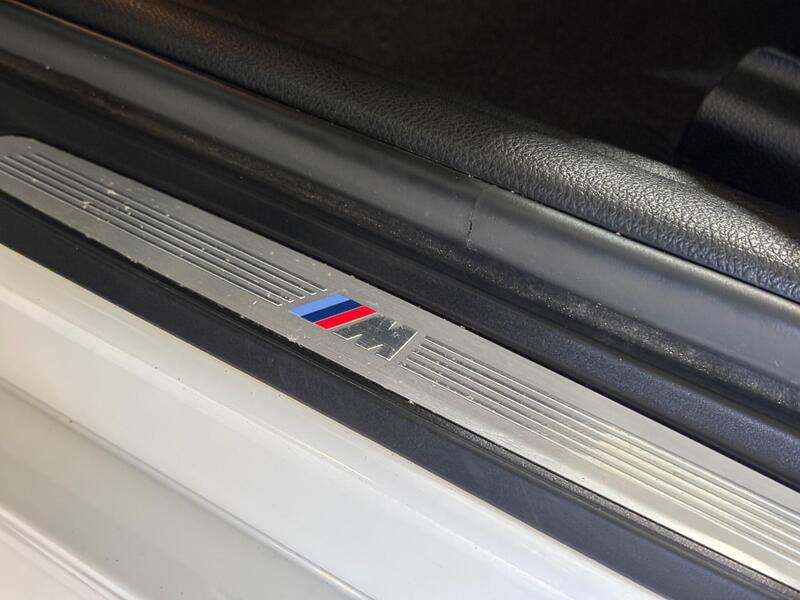 8991da6dbd954f4fa2889540ab115c1b