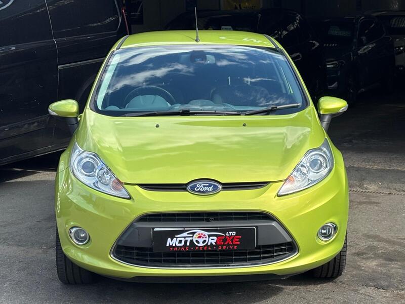 Ford Fiesta view 3