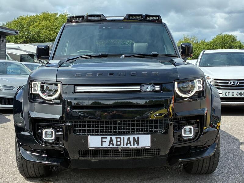 Land Rover Defender view 5