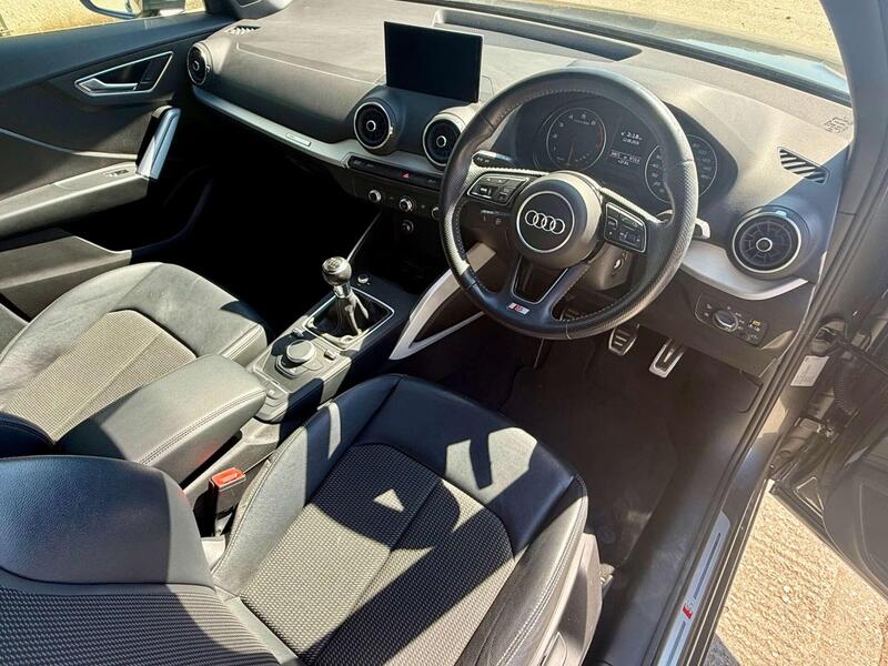 Audi Q2 view 3