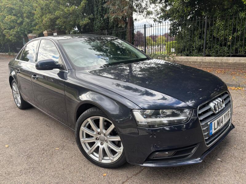 Audi A4 — photo 1