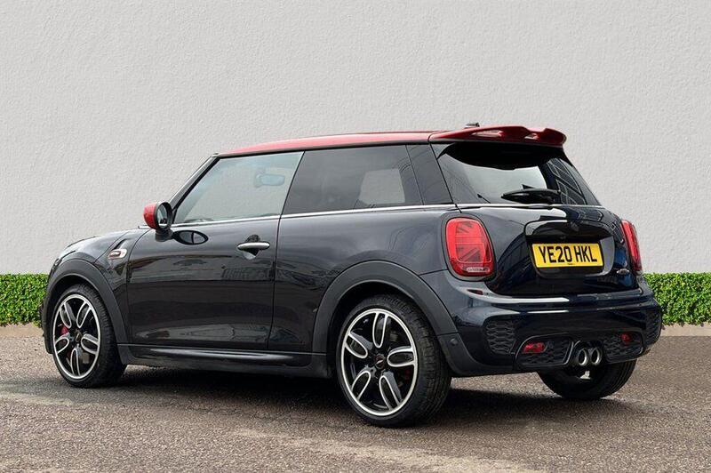 Mini Cooper view 5