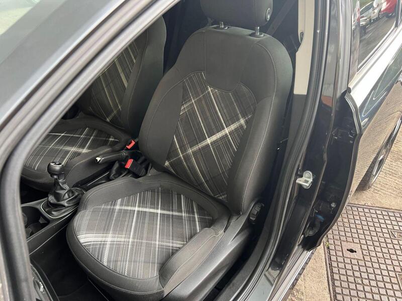 Vauxhall Corsa view 16