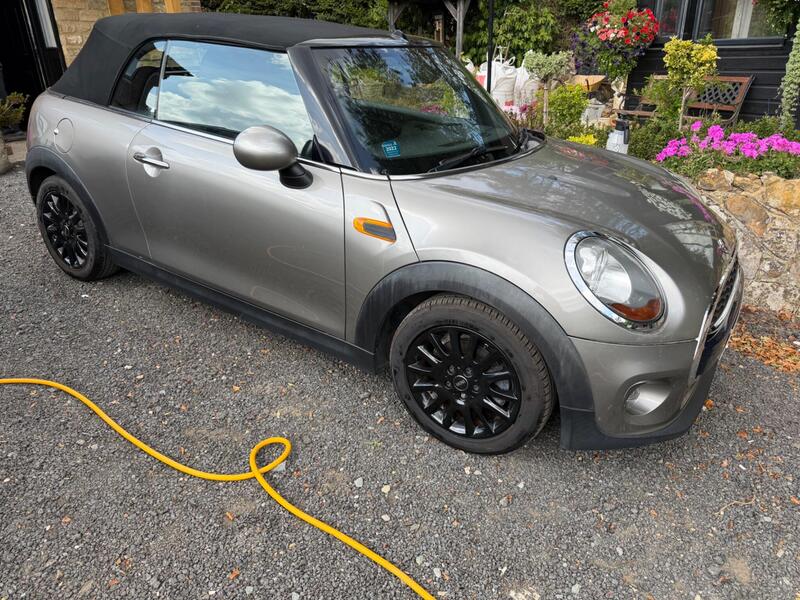 Mini Convertible main image
