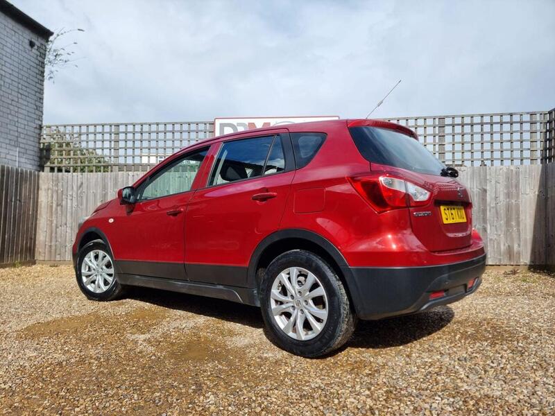 Suzuki SX4 S-Cross view 5