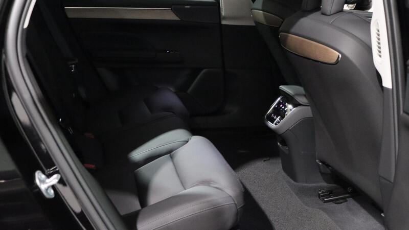 Volvo Es90 view 6