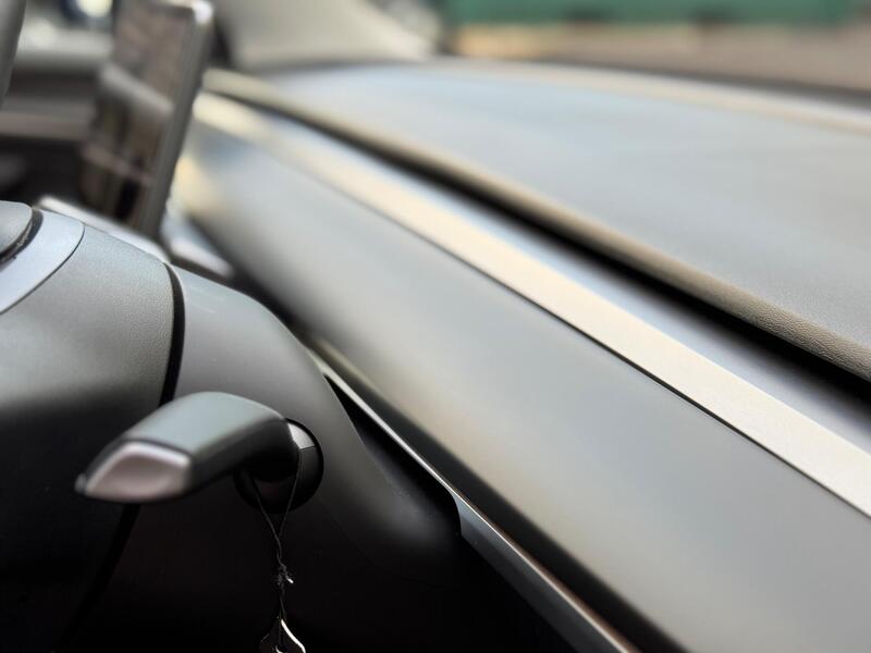 2021 Tesla Model 3 - exterior