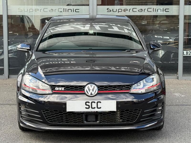 Volkswagen Golf view 6