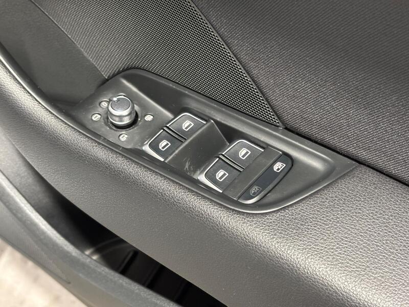 8a2ead8331b74a748b3f9e6e4d8a33ed