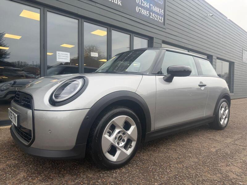 Mini Cooper view 6