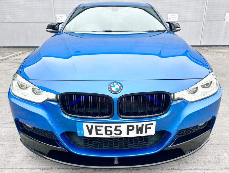 BMW 3 Series view 3