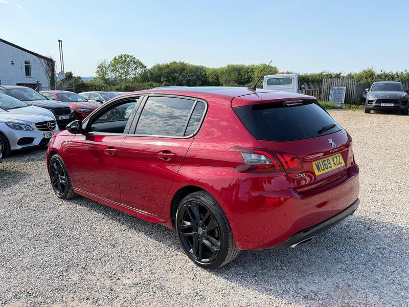 Peugeot 308 view 7